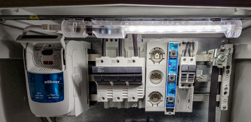 Osvetlenie rozvádzačov pre bezpečnú prácu