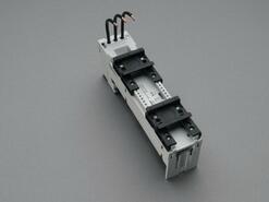 Adaptér EQUES-2 části 25A,45x200, 2DIN Adaptér 60Classic