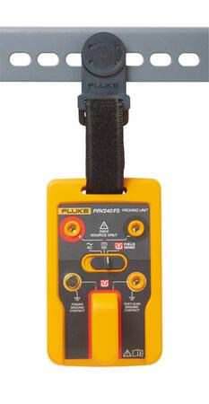 Fluke PRV240FS - Zdroj známeho napätia