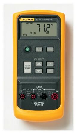 Fluke 712 - Teplotný kalibrátor