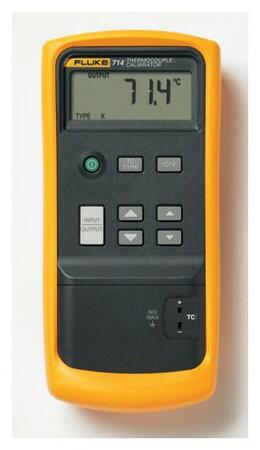 Fluke 714 - Teplotný kalibrátor